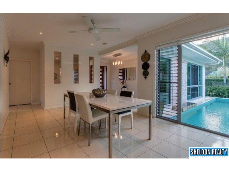 6 Bushlark Pl, Smithfield QLD 4878