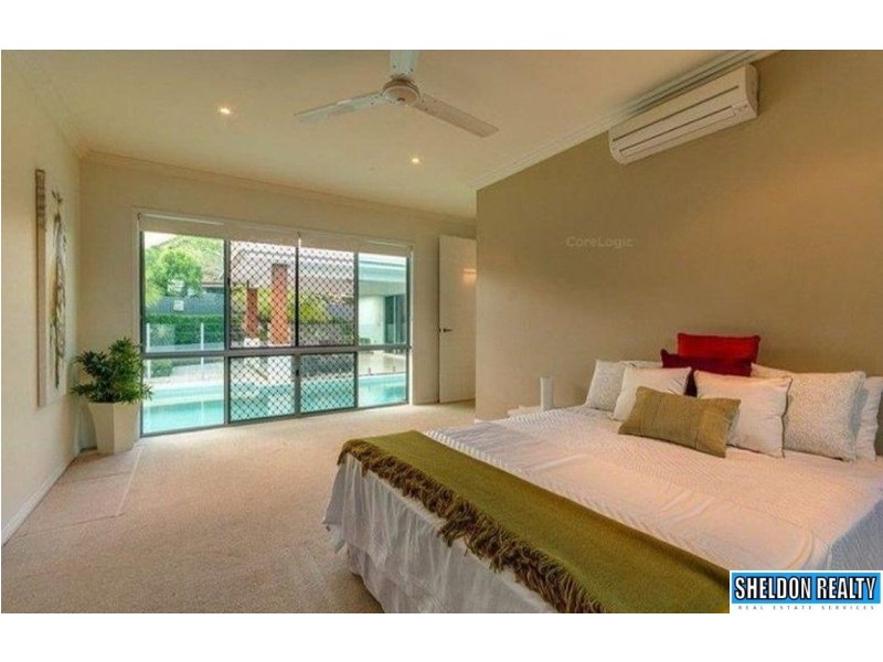 6 Bushlark Pl, Smithfield QLD 4878