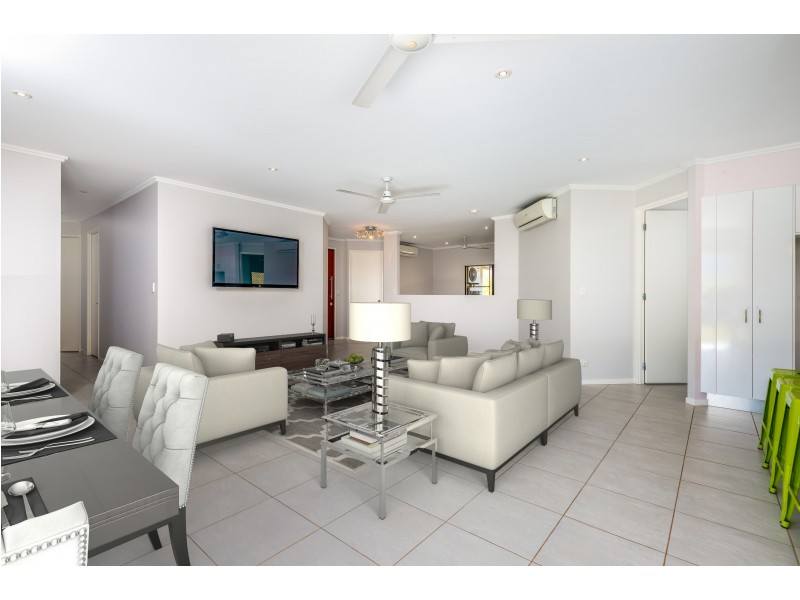 25 Willoughby Close, Redlynch QLD 4870