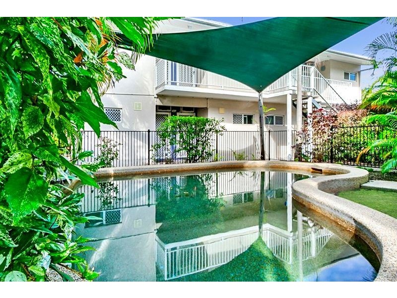 8/6 Springfield Crescent, Manoora QLD 4870