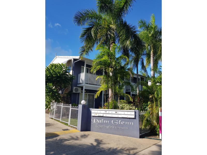 8/6 Springfield Crescent, Manoora QLD 4870