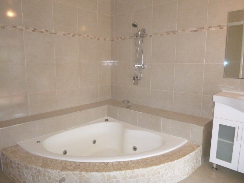 2 Adam Drive, Brinsmead QLD 4870