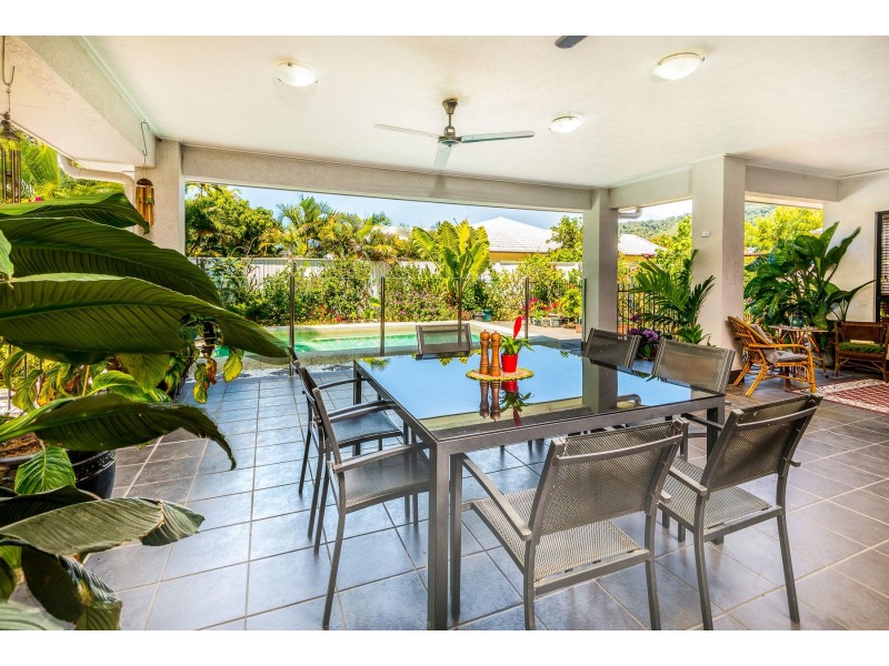 33 Parkinson Avenue, Kewarra Beach QLD 4879