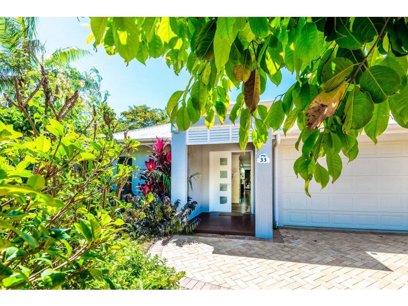 33 Parkinson Avenue, Kewarra Beach QLD 4879