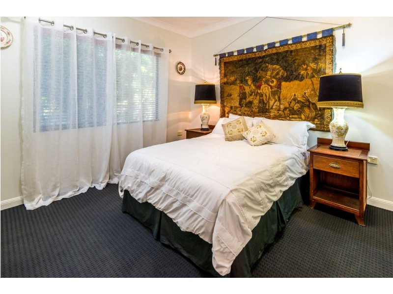 33 Parkinson Avenue, Kewarra Beach QLD 4879