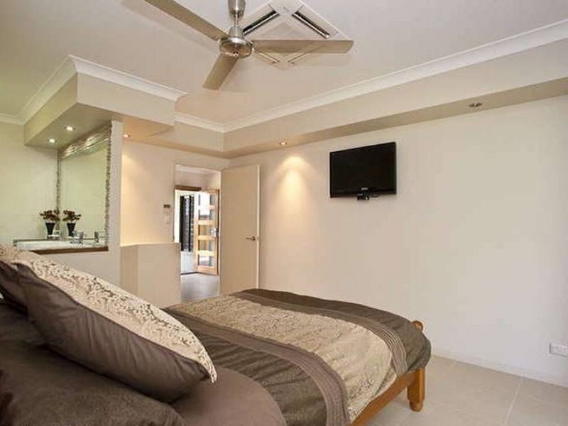 18 Conway Close, Bentley Park QLD 4869