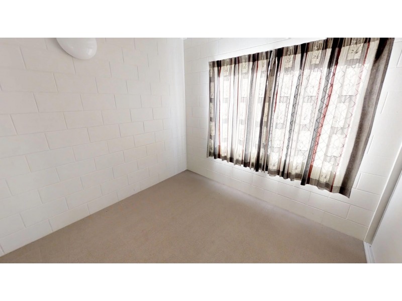 7 Vigilant Close, Bentley Park QLD 4869