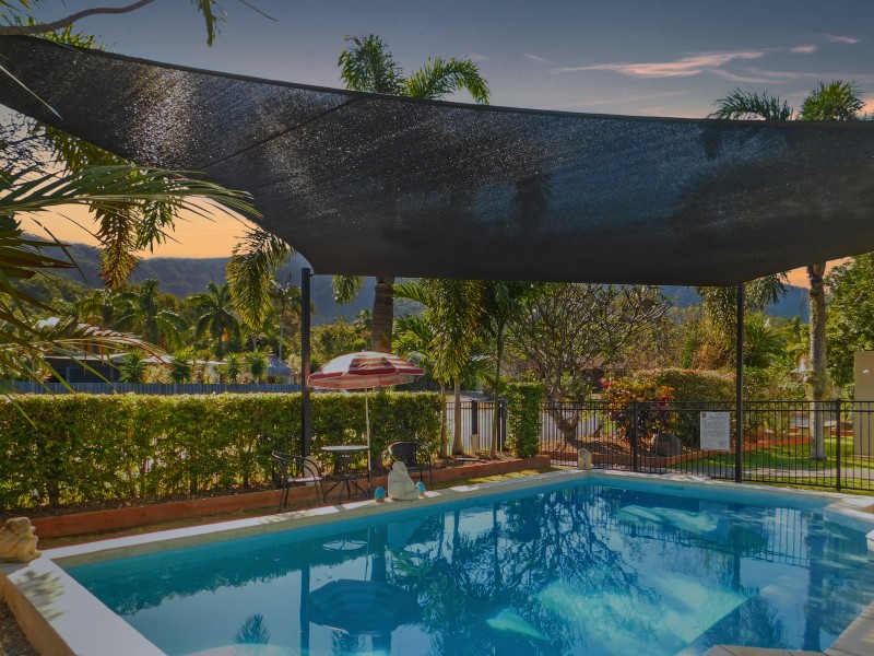 38 Bramble Street, Clifton Beach QLD 4879