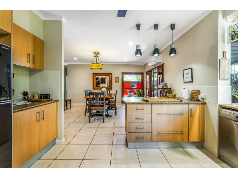 38 Bramble Street, Clifton Beach QLD 4879