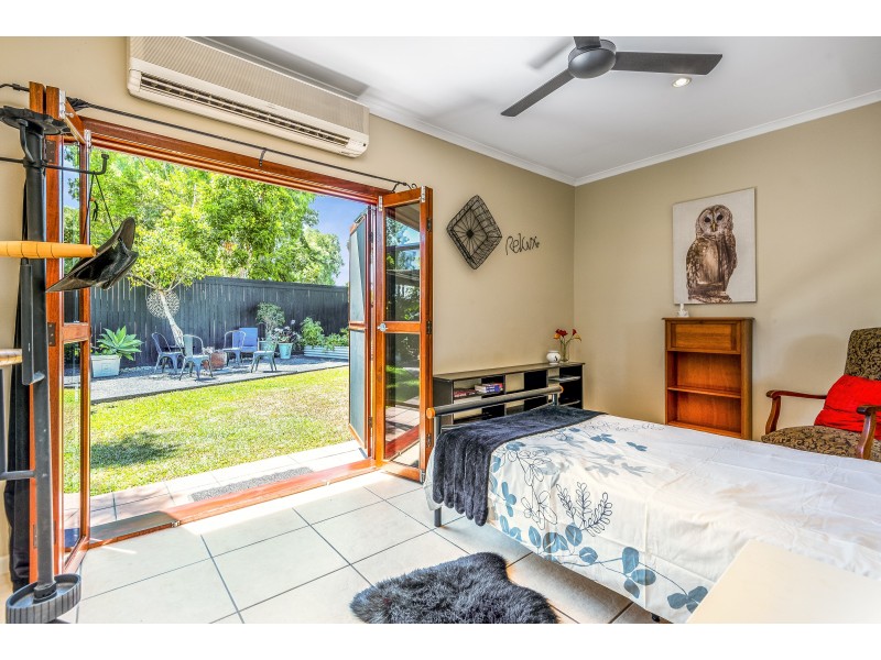 38 Bramble Street, Clifton Beach QLD 4879