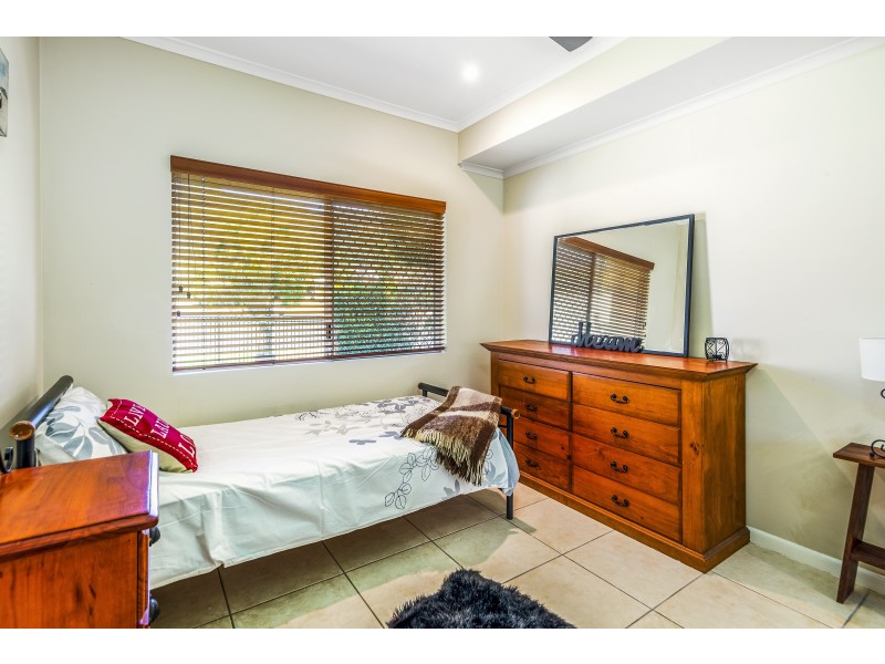 38 Bramble Street, Clifton Beach QLD 4879