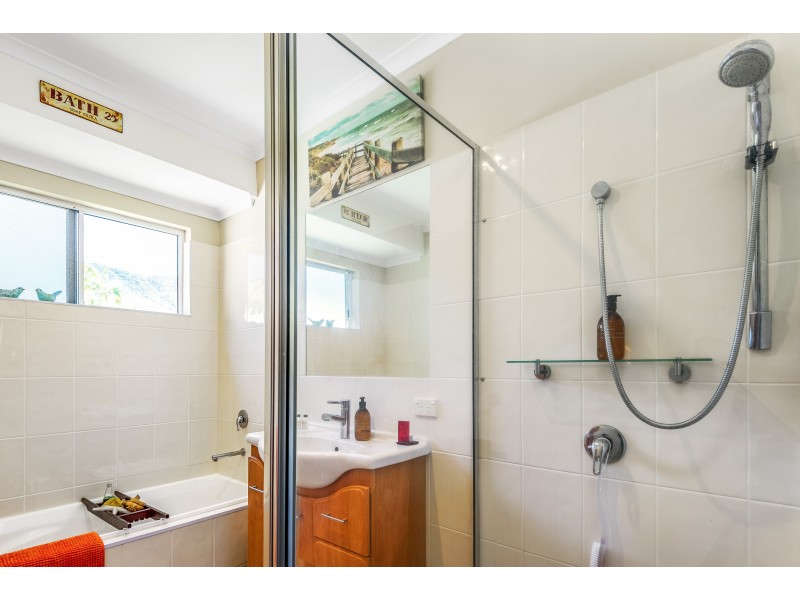 38 Bramble Street, Clifton Beach QLD 4879