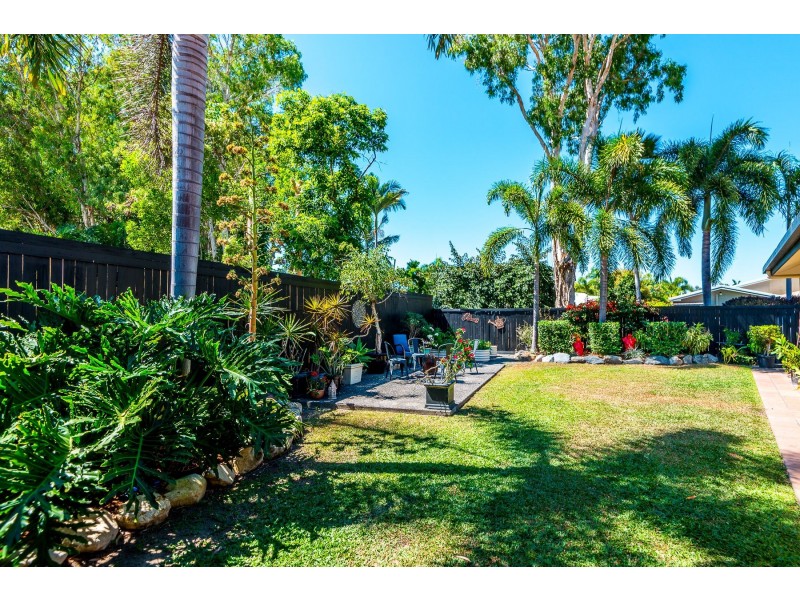 38 Bramble Street, Clifton Beach QLD 4879
