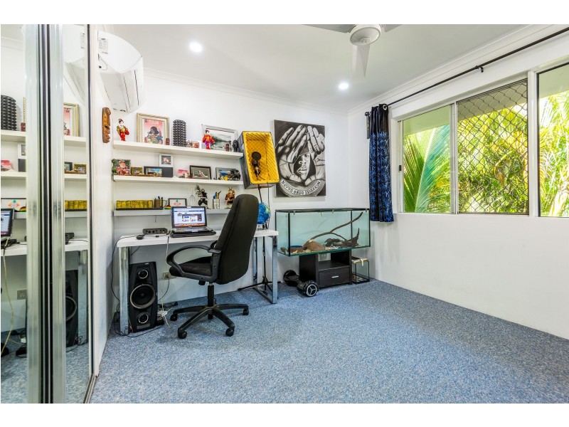 26/1 Ray Street, Yorkeys Knob QLD 4878