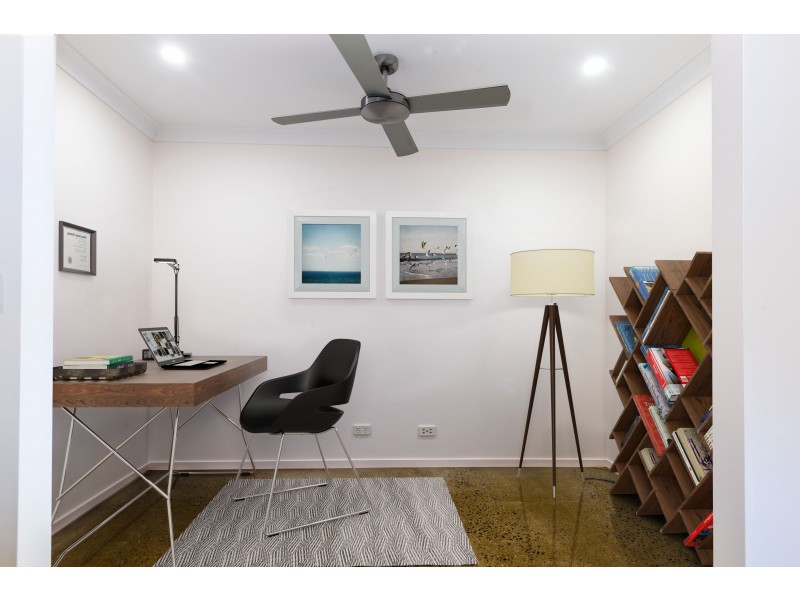 54 Mackerras Street, Redlynch QLD 4870