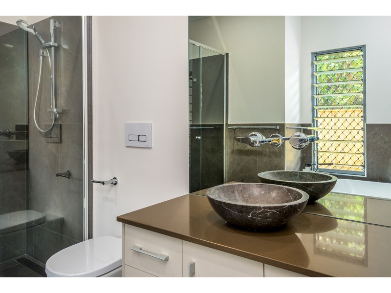 54 Mackerras Street, Redlynch QLD 4870