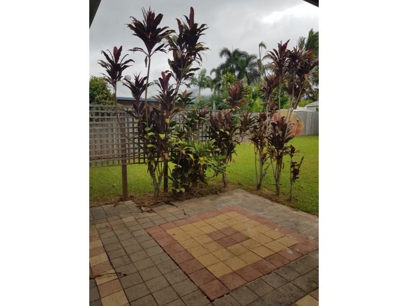 48 Bathurst Drive, Bentley Park QLD 4869
