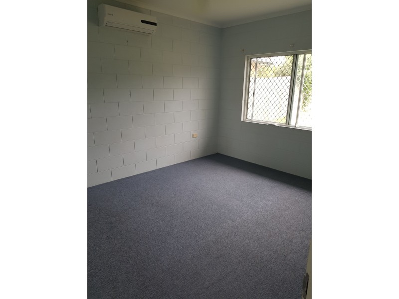 48 Bathurst Drive, Bentley Park QLD 4869