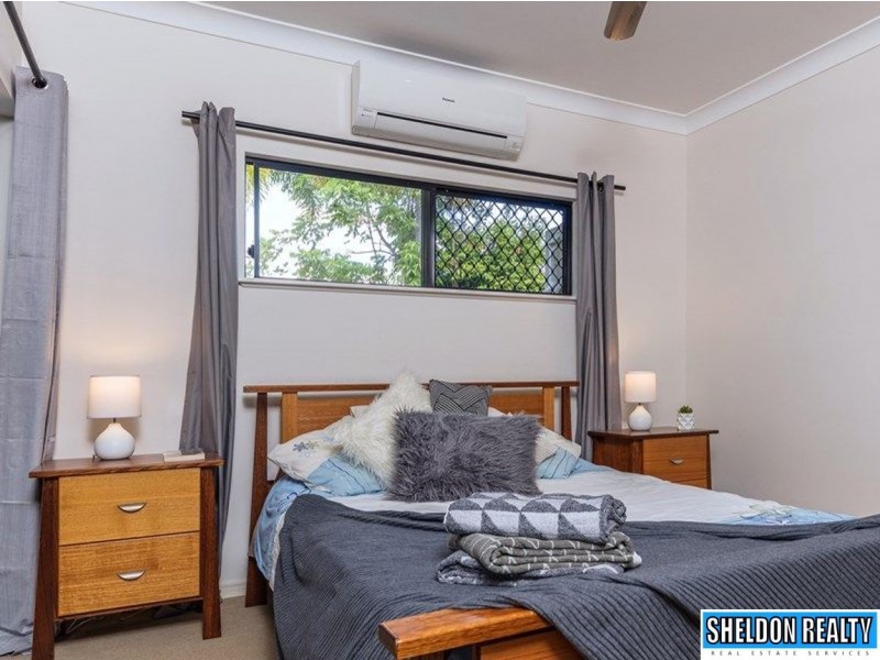 2 Helix Close, Clifton Beach QLD 4879