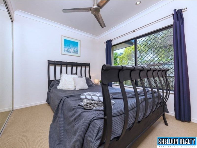 2 Helix Close, Clifton Beach QLD 4879