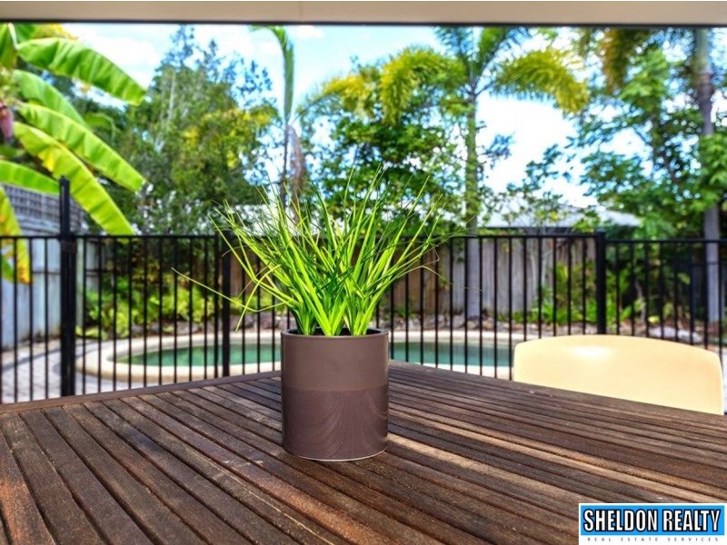 2 Helix Close, Clifton Beach QLD 4879