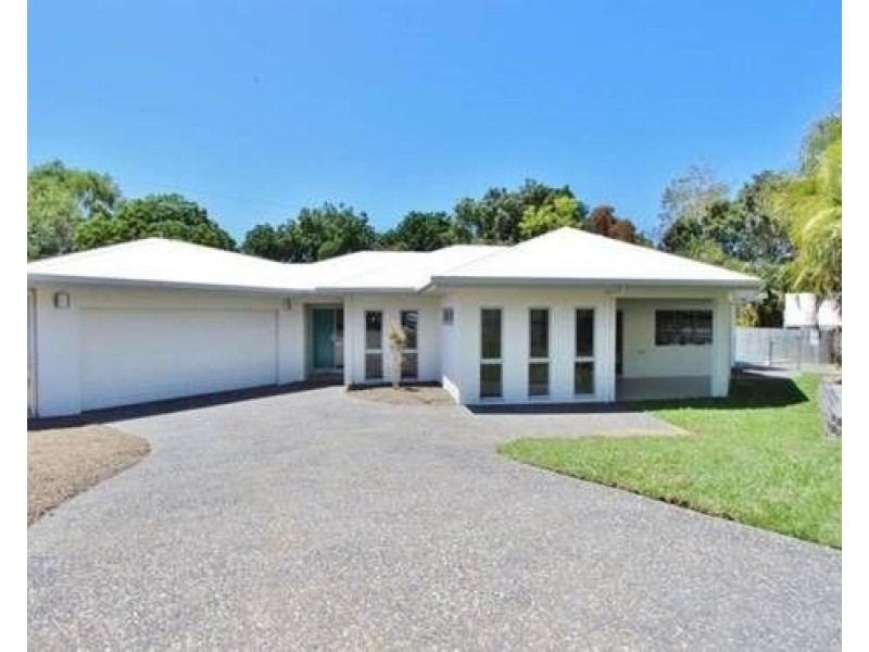 6 Sago Close, Palm Cove QLD 4879