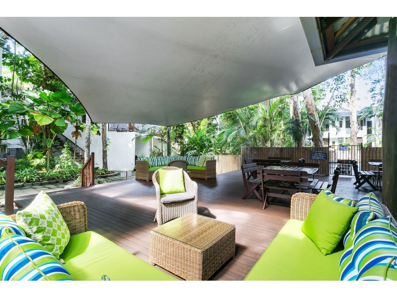 10-14 Amphora Street, Palm Cove QLD 4879
