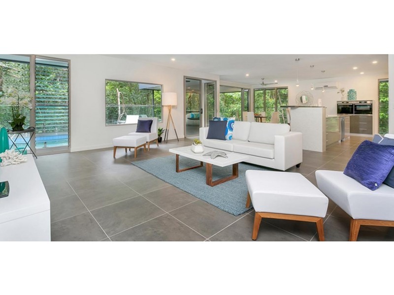 17 Onyx Street, Clifton Beach QLD 4879