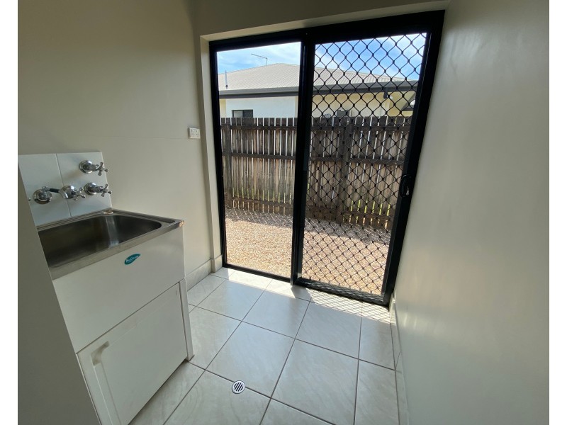 164 Timberlea Drive, Bentley Park QLD 4869