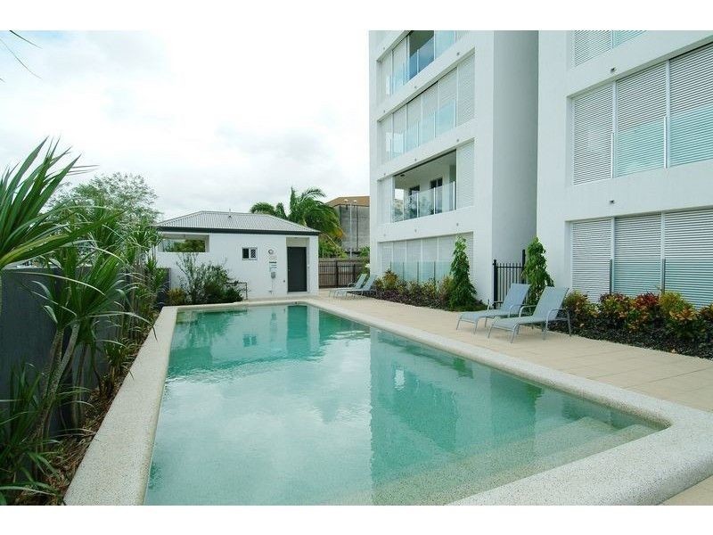 2/110-112 Sheridan Street, Cairns City QLD 4870