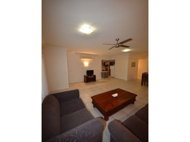 2/110-112 Sheridan Street, Cairns City QLD 4870