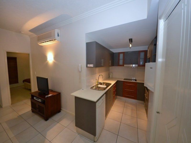 2/110-112 Sheridan Street, Cairns City QLD 4870