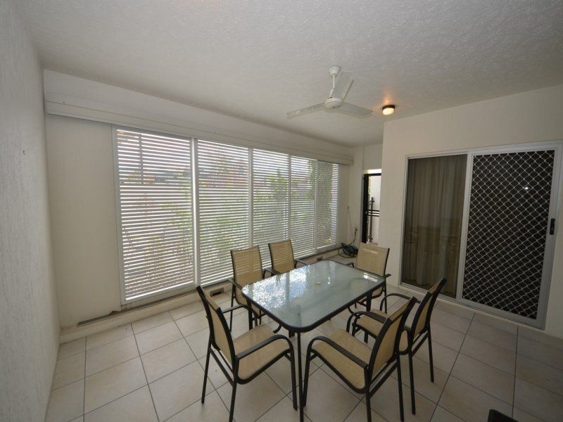2/110-112 Sheridan Street, Cairns City QLD 4870