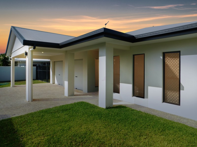 25 Torbay Street, Kewarra Beach QLD 4879