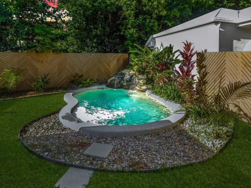 95 Cascade Boulevard, Palm Cove QLD 4879