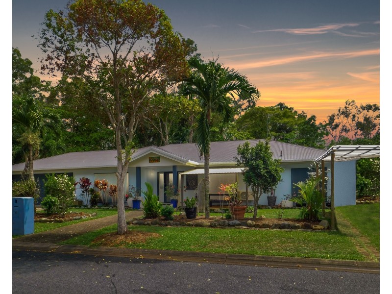6 Greenhaven Street, Clifton Beach QLD 4879