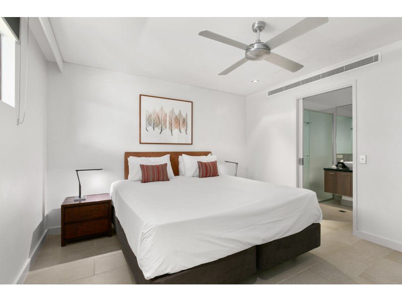 410 & 411/5 Triton Street, Palm Cove QLD 4879