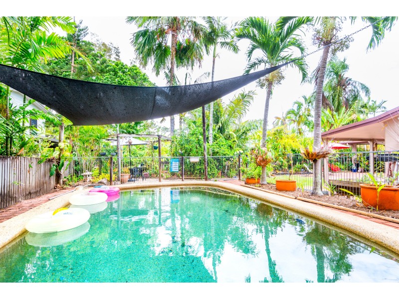 27 Starling Street, Kewarra Beach QLD 4879