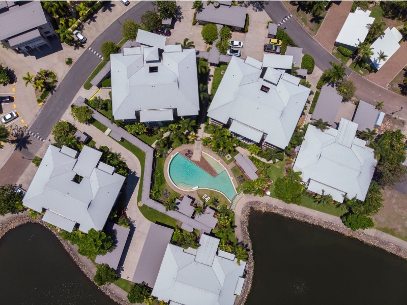 14/2-8 Bluewater Lane, Trinity Beach QLD 4879
