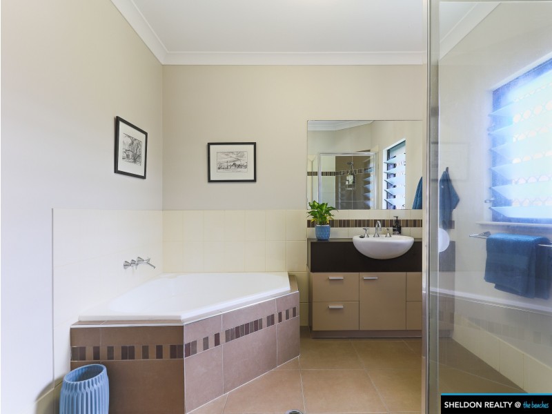 36 Hockey Avenue, Smithfield QLD 4878