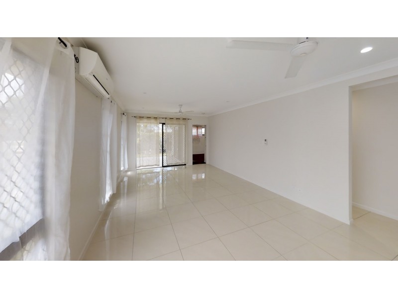 4 Musgrave Street, Smithfield QLD 4878