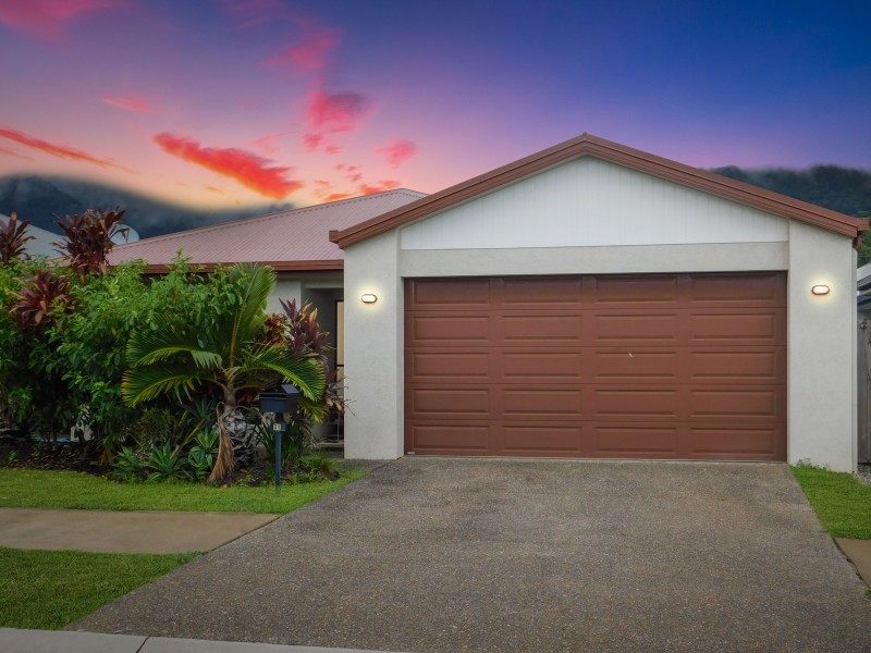 31 Hillary Drive, Smithfield QLD 4878