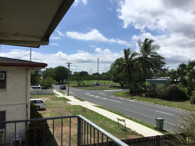 4/37 Sondrio Street, Woree QLD 4868