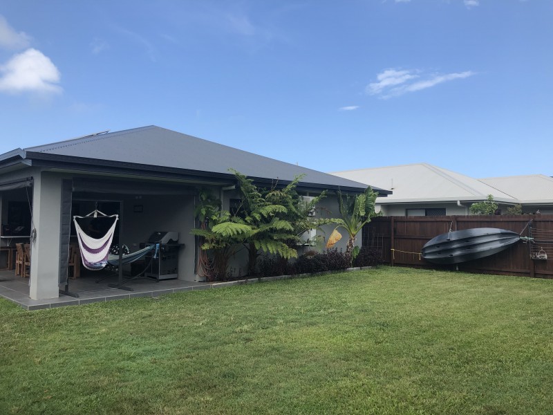 4 Thornborough Circuit, Smithfield QLD 4878