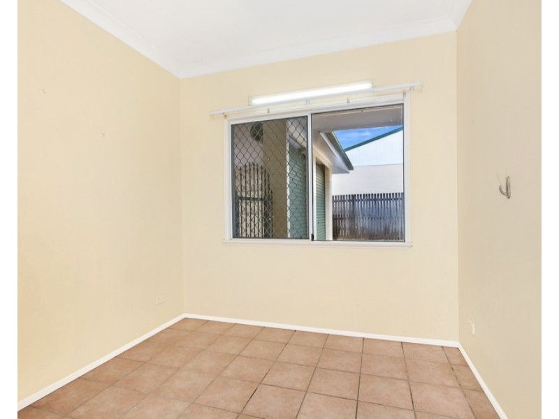 7 Resolution Drive, Bentley Park QLD 4869