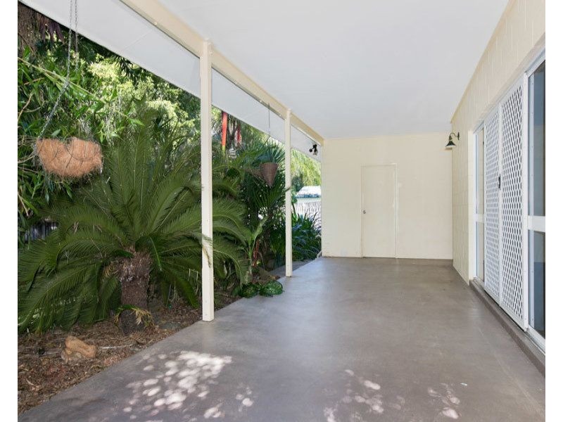 7 Resolution Drive, Bentley Park QLD 4869