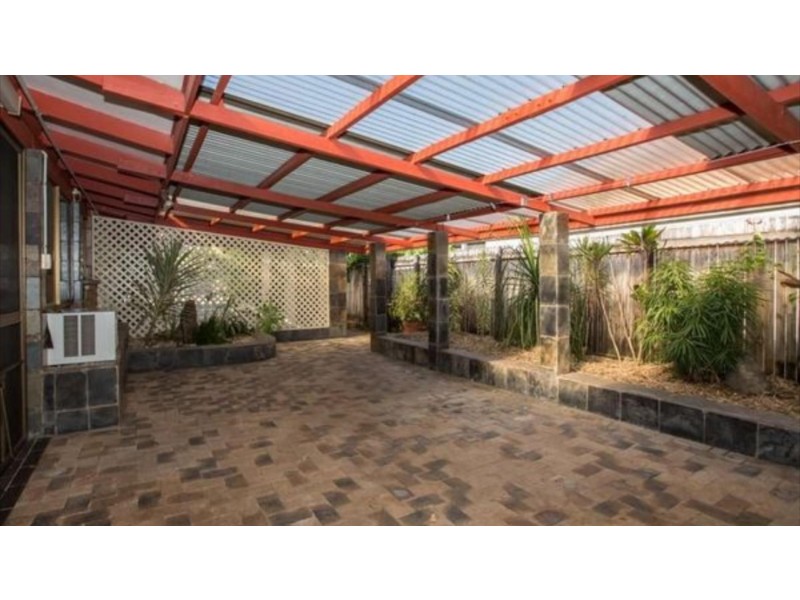 13 Mahogany Street, Holloways Beach QLD 4878