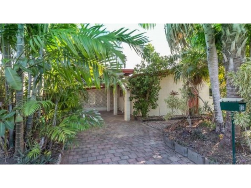 13 Mahogany Street, Holloways Beach QLD 4878