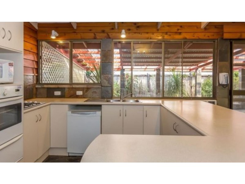 13 Mahogany Street, Holloways Beach QLD 4878