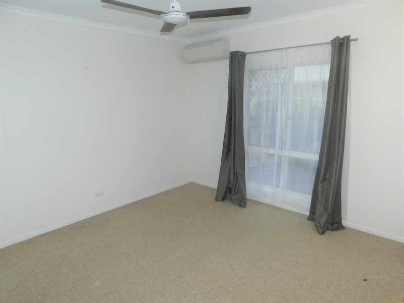 60 Cedar Road, Palm Cove QLD 4879